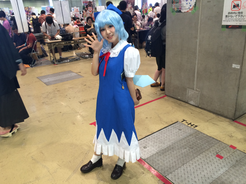 Illustration for article titled Japan, A Dogapult Trip, Part 5: Cars and Cosplay and Comiket!